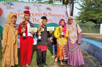 Tari Kreasi & Busana Betawi