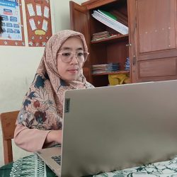 Linah Yurlinah, S.Pd.I